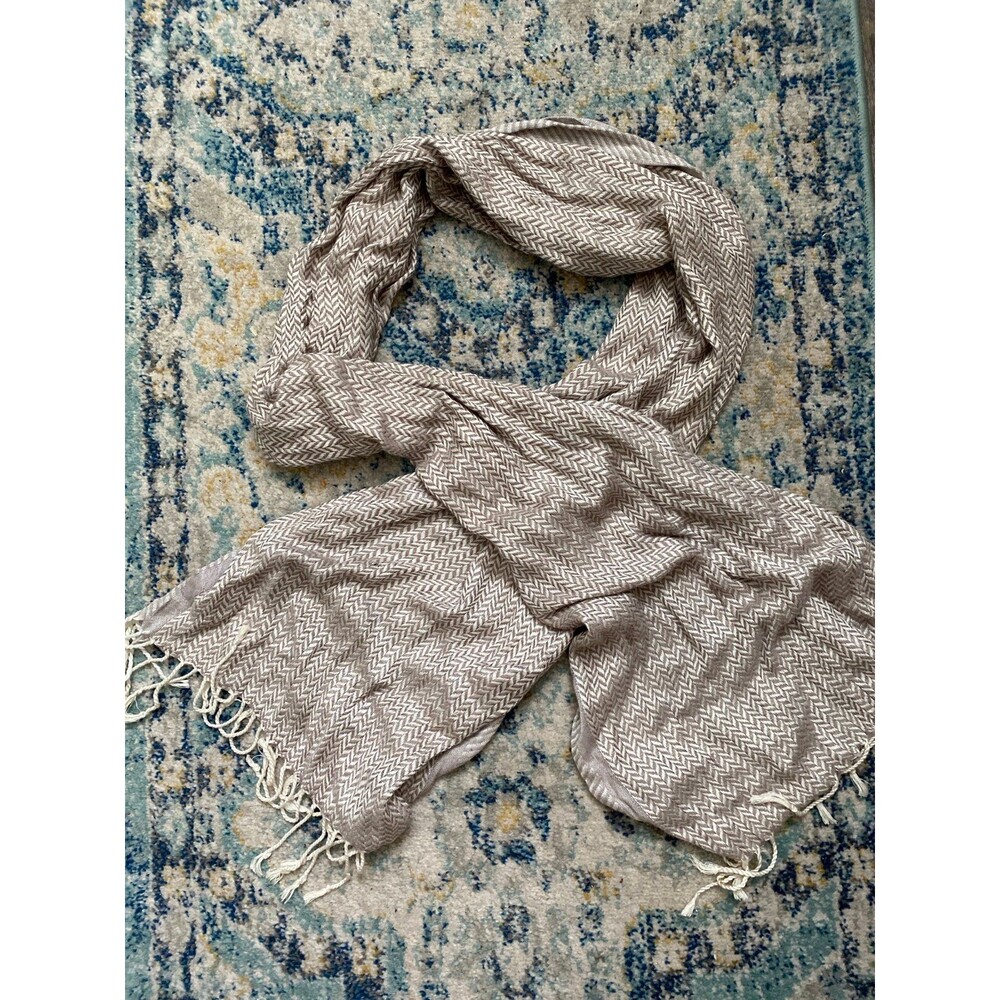 Herringbone scarf